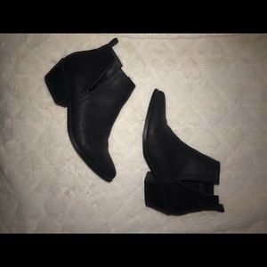 Black low heel boots